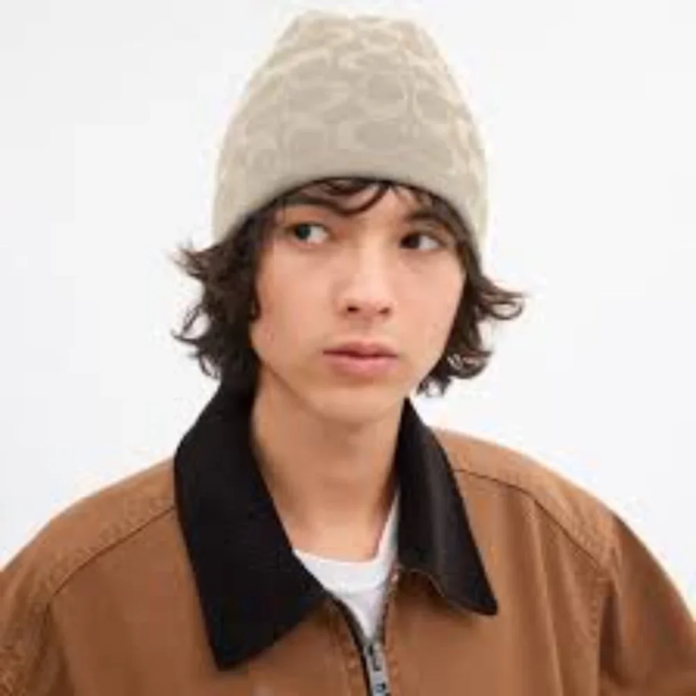 Coach Reversible Signature Beanie - Picture 1 of 4